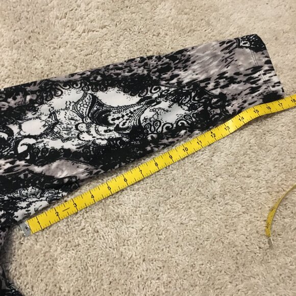 Vintage Damask Lace & Flowers Knit Open Cardigan - Picture 15 of 15